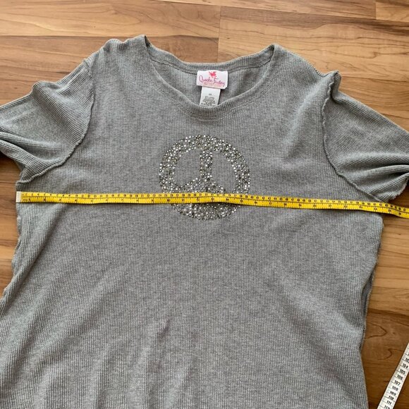 Quacker Factory Peace Sign Embellished Thermal Shirt 2X Gray Pullover READ - Picture 4 of 10
